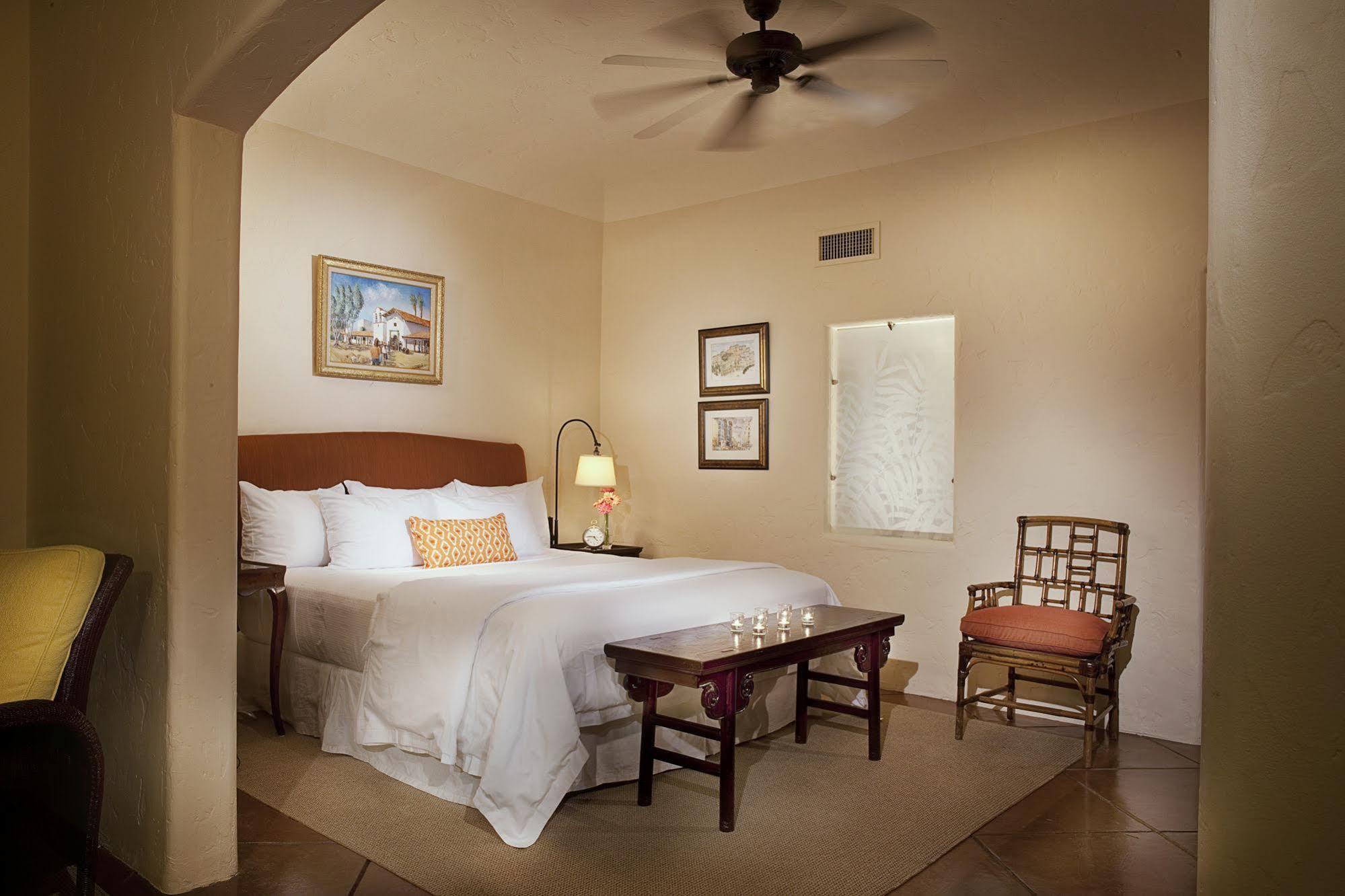 Spanish Garden Inn Santa Barbara Ngoại thất bức ảnh